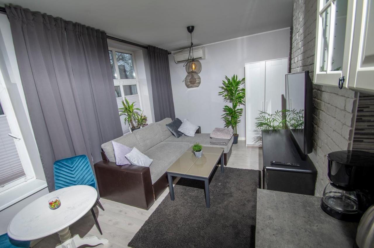Riia Maantee Apartement Pärnu Extérieur photo